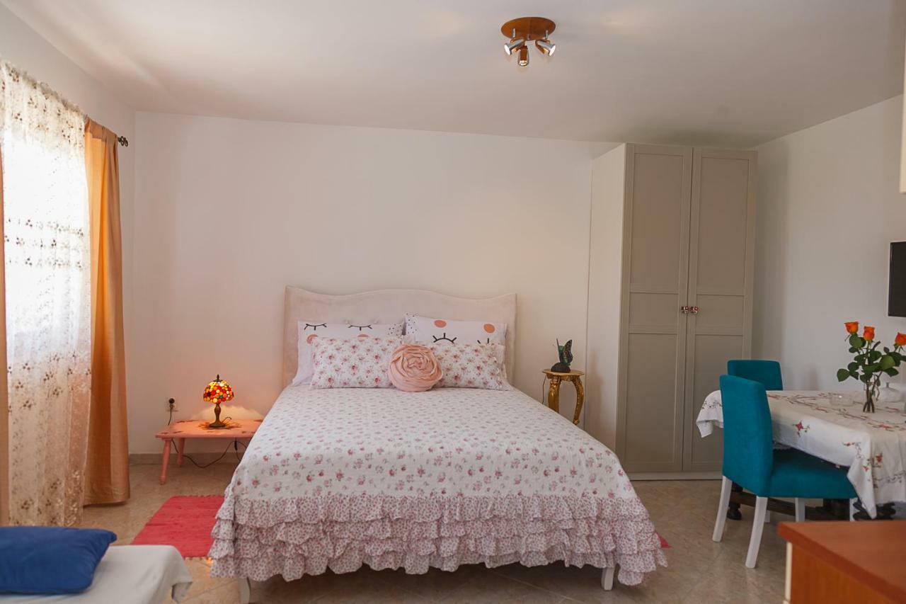 Castello Flower Apartment Kaštela Eksteriør bilde